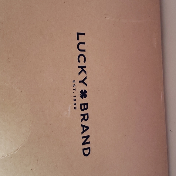 Boots - Picture 3 of 4